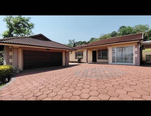 3 BEDROOM HOUSE FOR SALE IN ESCOMBE